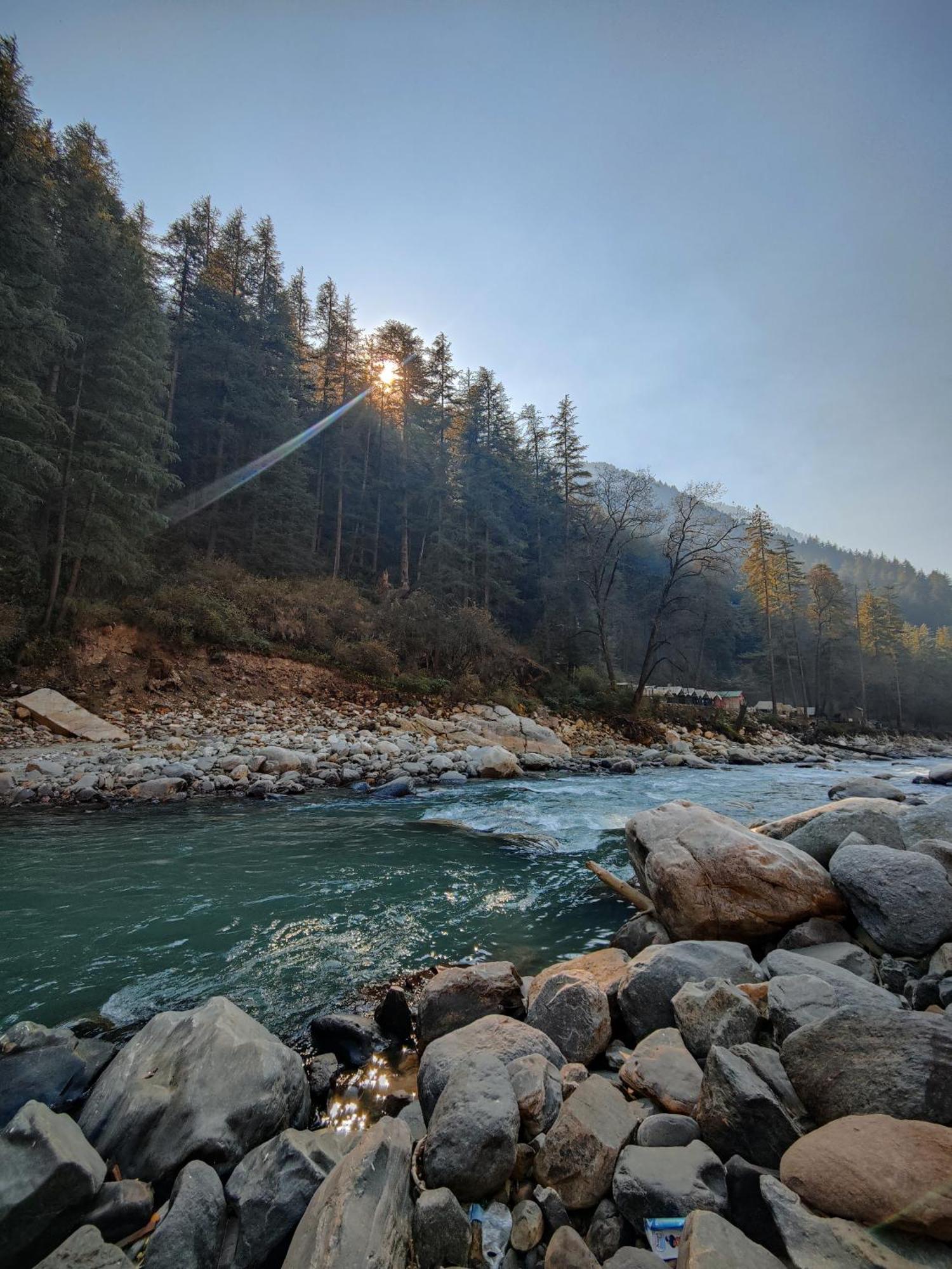 Pandora Riverside Cafe & Stay Kasol Exterior photo